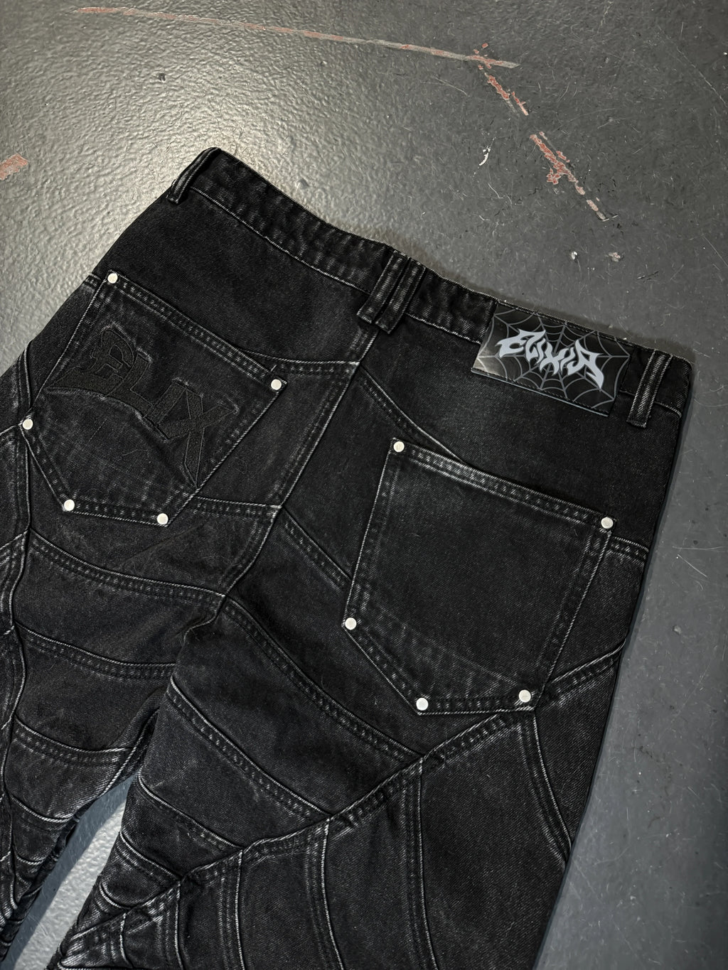 Phantom Web Baggy Denims