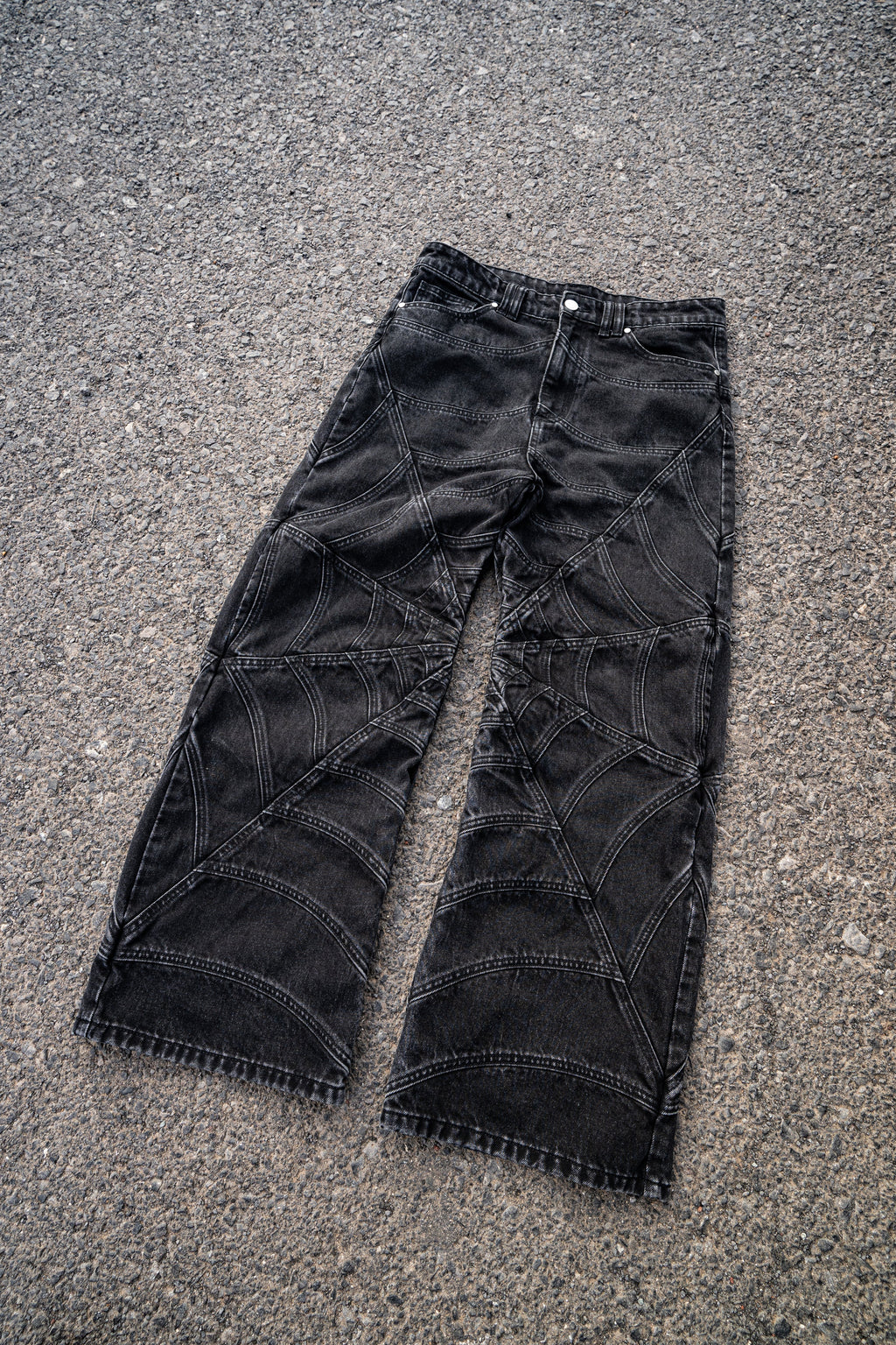 Obsidian Arc Sweatpants